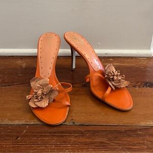 Vtg Y2K BCBGirls Orange Leather Flower Stiletto Heels Sandals Wood Mules 8.5
